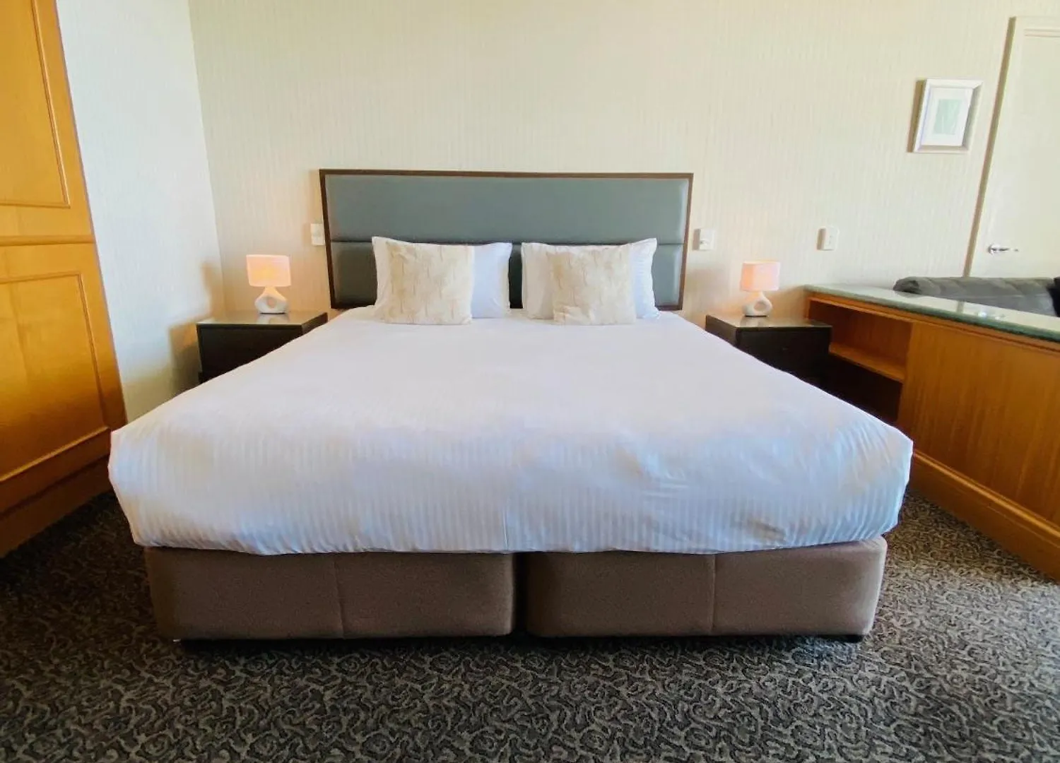 Hotel Room Ocean View Surfers Paradise Gold Coast 0*,  Australie