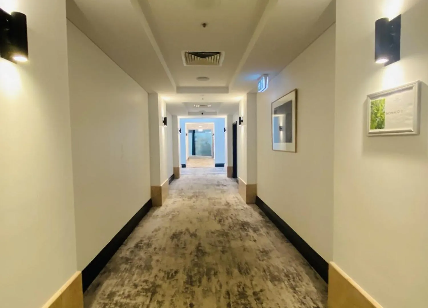 Apartment Hotel Room Ocean View Surfers Paradise Gold Coast
